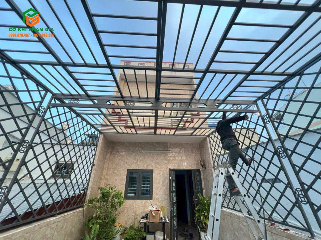Báo giá khung sắt bảo vệ TP Thủ Đức thi công nhà phố