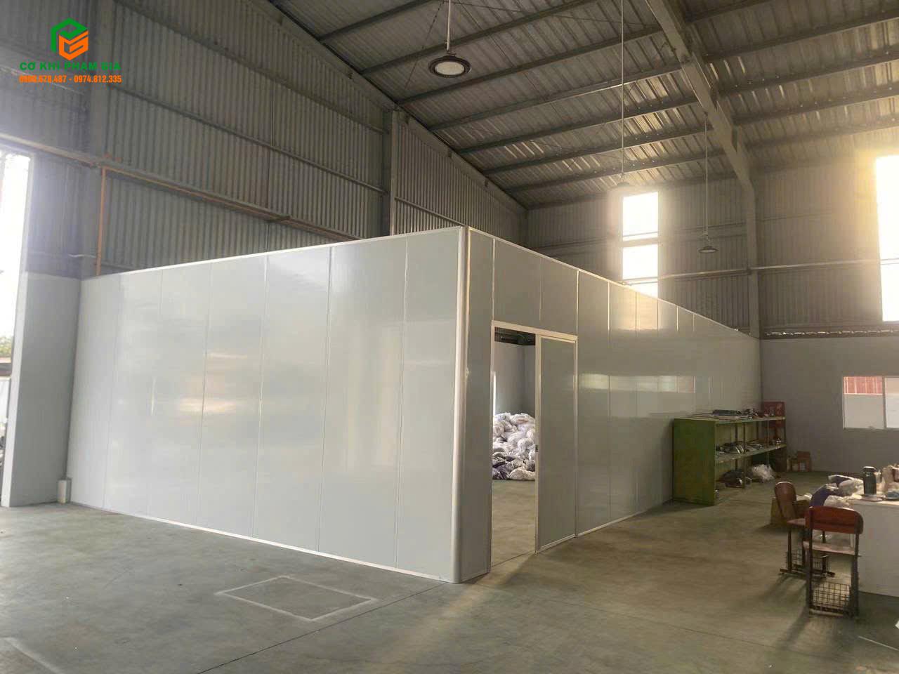 Thi công vách panel nhà xưởng